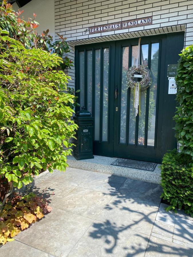 Private Wellness Suiten Mit Whirlpool Essen Exterior foto